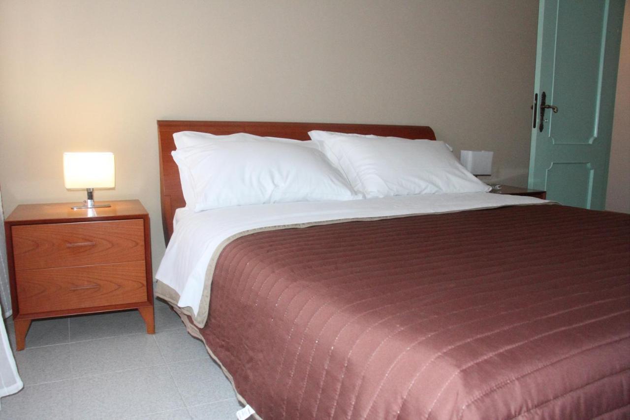 Montesilvano Marina Ari B&B المظهر الخارجي الصورة